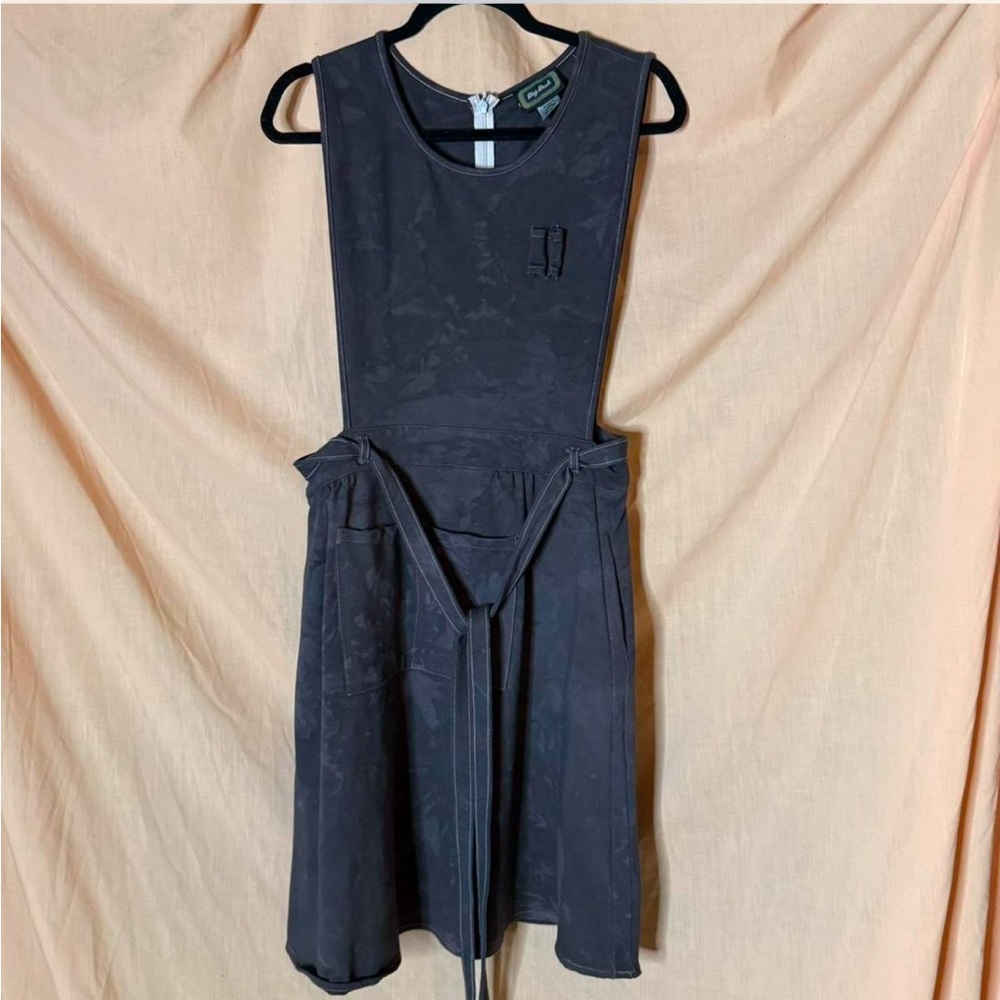 FREE SHIPPING • Big Bud Press NWOT Custom Dyed Waitress Apron Shop Girl Dress